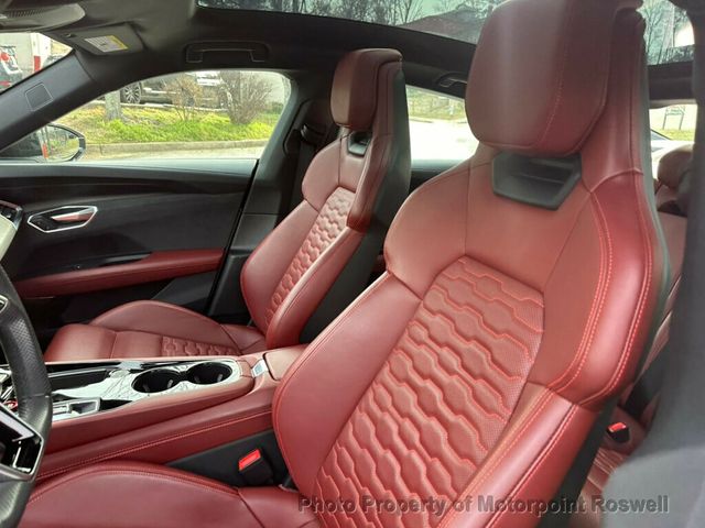 2023 Audi e-tron GT Premium Plus quattro - 22980340 - 9