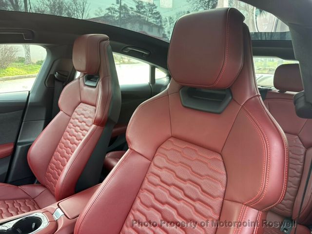 2023 Audi e-tron GT Premium Plus quattro - 22980340 - 10