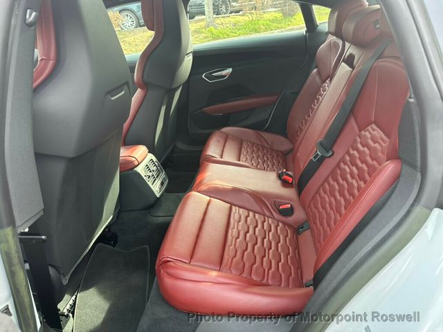 2023 Audi e-tron GT Premium Plus quattro - 22980340 - 19