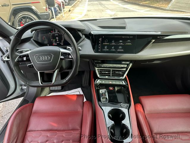 2023 Audi e-tron GT Premium Plus quattro - 22980340 - 23