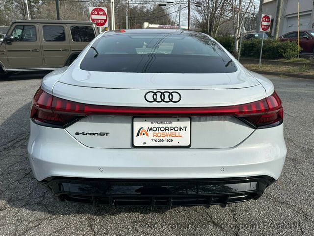 2023 Audi e-tron GT Premium Plus quattro - 22980340 - 4