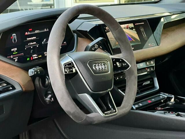 2023 Audi e-tron GT Premium Plus quattro - 23079023 - 14