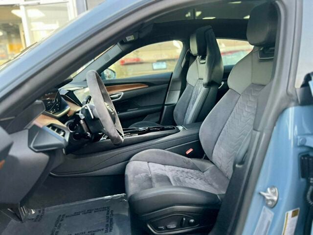 2023 Audi e-tron GT Premium Plus quattro - 23079023 - 16