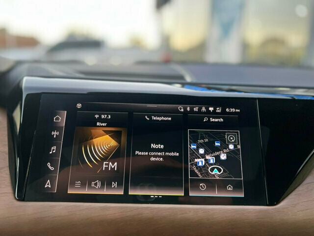 2023 Audi e-tron GT Premium Plus quattro - 23079023 - 25