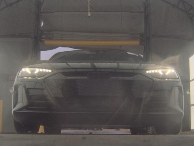 2023 Audi e-tron GT Premium Plus quattro - 23038970 - 3