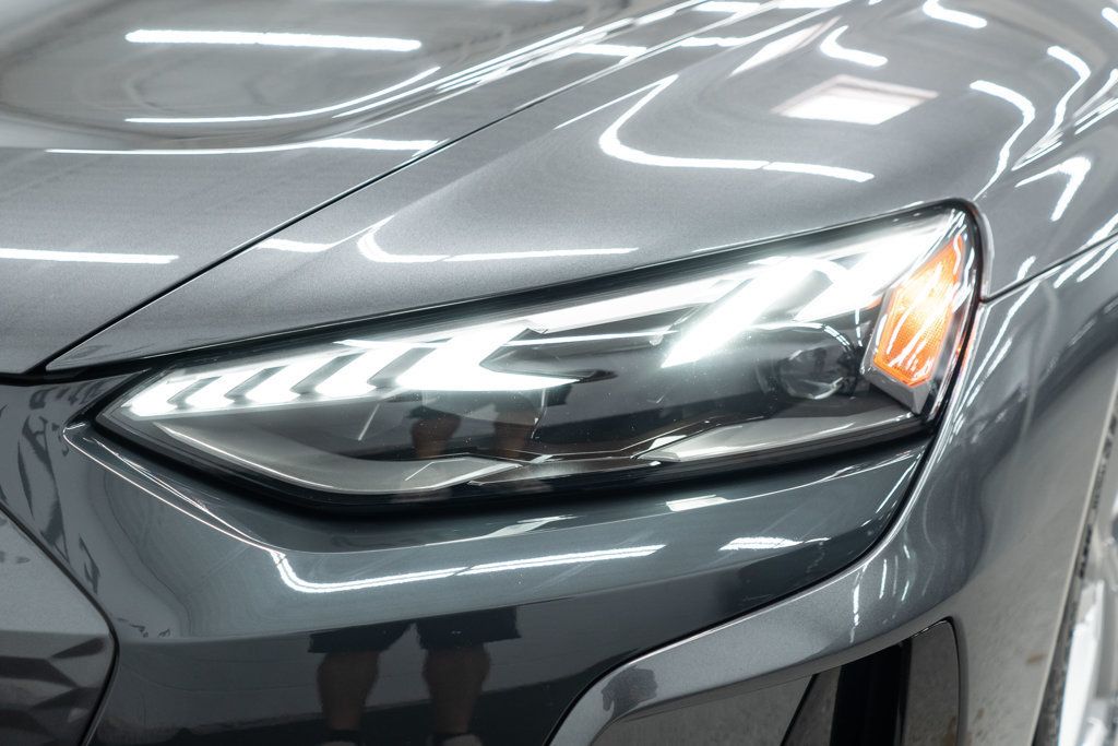 2023 Audi e-tron GT Premium Plus photo 39