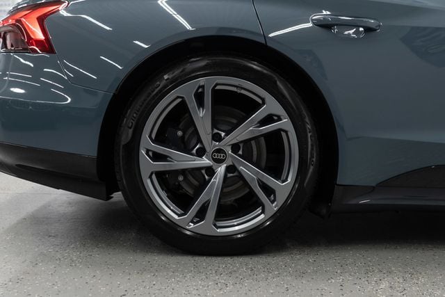 2023 Audi e-tron GT Premium Plus quattro - 22932610 - 36