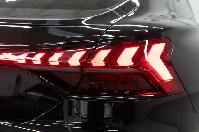 2023 Audi e-tron GT Premium Plus quattro - 22955100 - 46