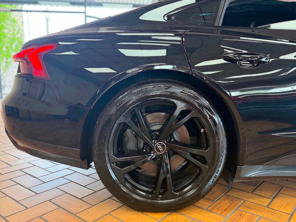 2023 Audi e-tron GT Prestige quattro - 23018431 - 12