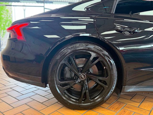 2023 Audi e-tron GT Prestige quattro - 23018431 - 12
