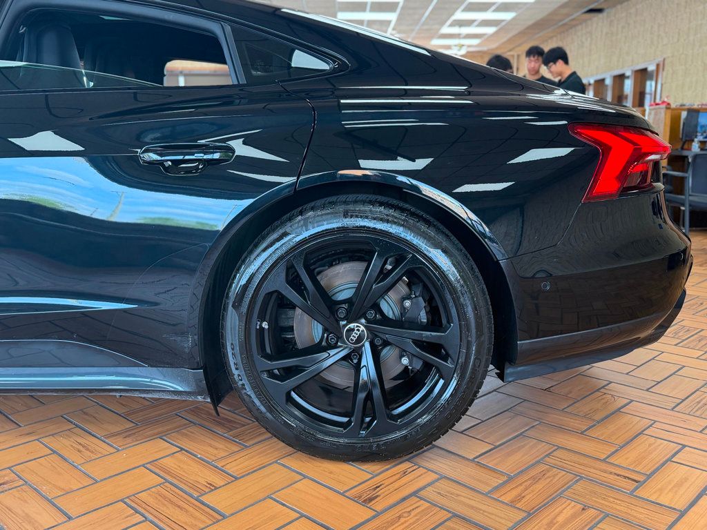 2023 Audi e-tron GT Prestige quattro - 23018431 - 13