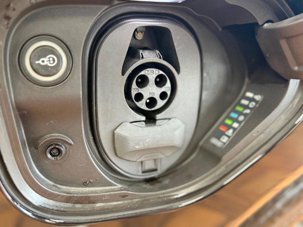 2023 Audi e-tron GT Prestige quattro - 23018431 - 37