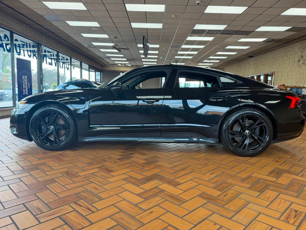 2023 Audi e-tron GT Prestige quattro - 23018431 - 4
