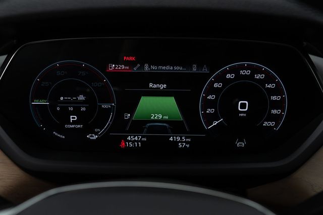 2023 Audi e-tron GT Prestige quattro - 22351213 - 19