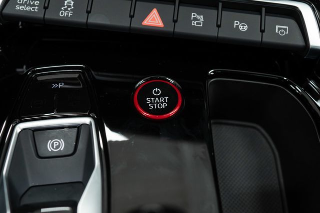 2023 Audi e-tron GT Prestige quattro - 22351213 - 30