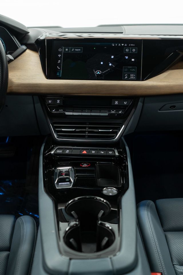 2023 Audi e-tron GT Prestige quattro - 22974917 - 19