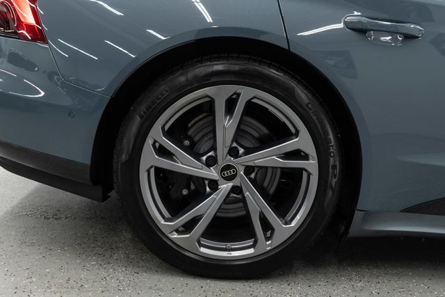 2023 Audi e-tron GT Prestige quattro - 22974917 - 44