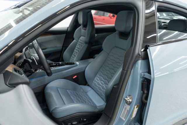 2023 Audi e-tron GT Prestige quattro - 22974917 - 7