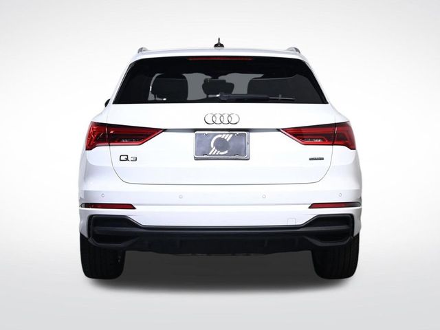 2023 Audi Q3 Premium - 23011075 - 3