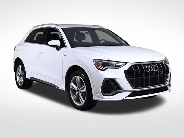 2023 Audi Q3 Premium - 23011075 - 6