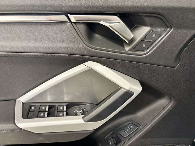 2023 Audi Q3 Premium 40 TFSI quattro - 23051809 - 19