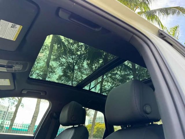 2023 Audi Q3 S line Premium 45 TFSI quattro - 22962281 - 17