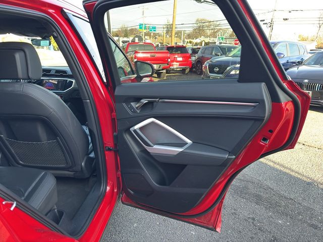 2023 Audi Q3 S line Premium 45 TFSI quattro - 22958075 - 18