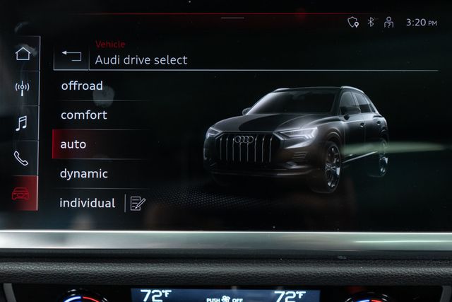 2023 Audi Q3 S line Premium 45 TFSI quattro - 22961192 - 21