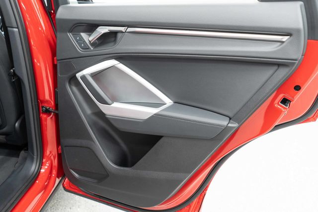 2023 Audi Q3 S line Premium 45 TFSI quattro - 22961192 - 24