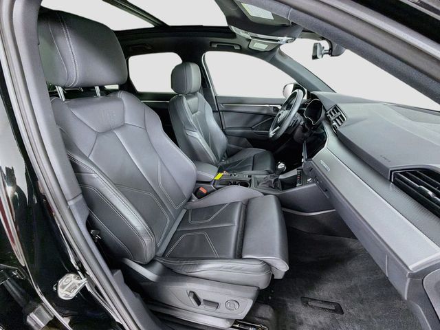2023 Audi Q3 S line Premium 45 TFSI quattro - 23072432 - 26