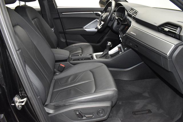 2023 Audi Q3 S line Premium 45 TFSI quattro - 22984081 - 24