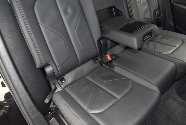 2023 Audi Q3 S line Premium 45 TFSI quattro - 22921685 - 32