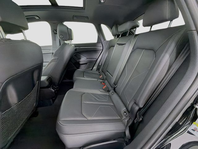 2023 Audi Q3 S line Premium Plus 45 TFSI quattro - 22985526 - 25
