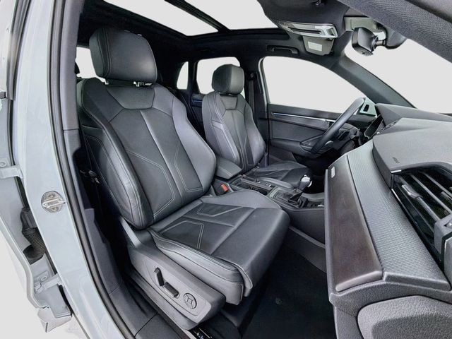 2023 Audi Q3 S line Premium Plus 45 TFSI quattro - 23070836 - 26