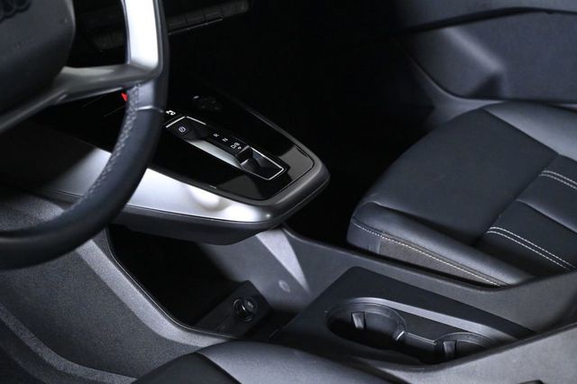 2023 Audi Q4 e-tron Premium - 23022736 - 18