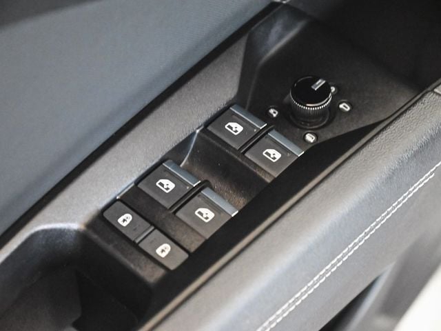 2023 Audi Q4 e-tron Premium Plus - 22845494 - 10