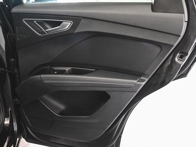 2023 Audi Q4 e-tron Premium Plus - 22975435 - 12
