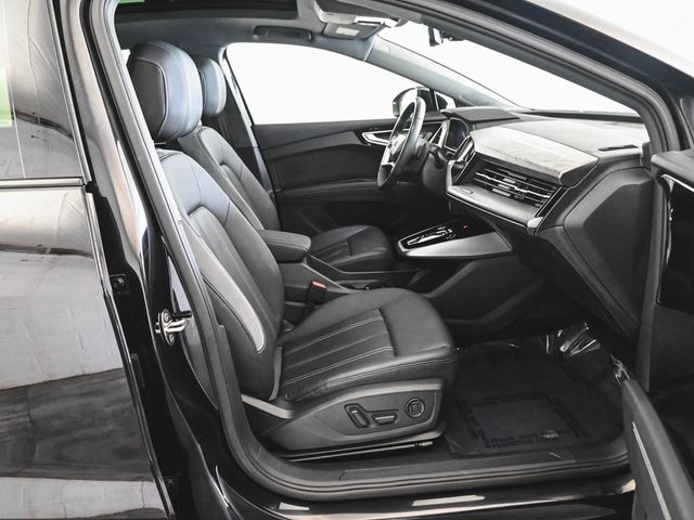 2023 Audi Q4 e-tron Premium Plus - 22975435 - 34