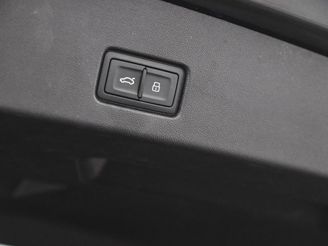 2023 Audi Q4 e-tron Premium Plus - 22975435 - 37