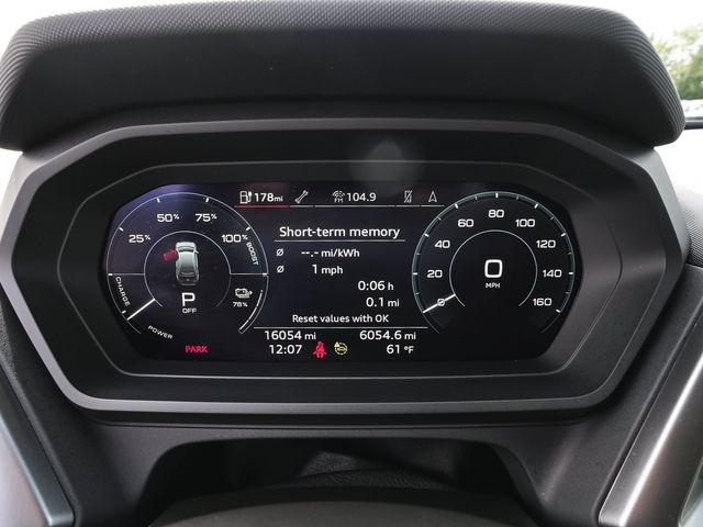 2023 Audi Q4 e-tron Premium Plus - 23085816 - 24