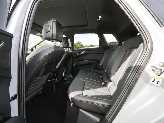 2023 Audi Q4 e-tron Premium Plus - 23085816 - 31