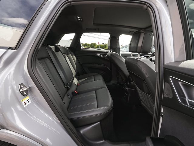 2023 Audi Q4 e-tron Premium Plus - 23085816 - 34
