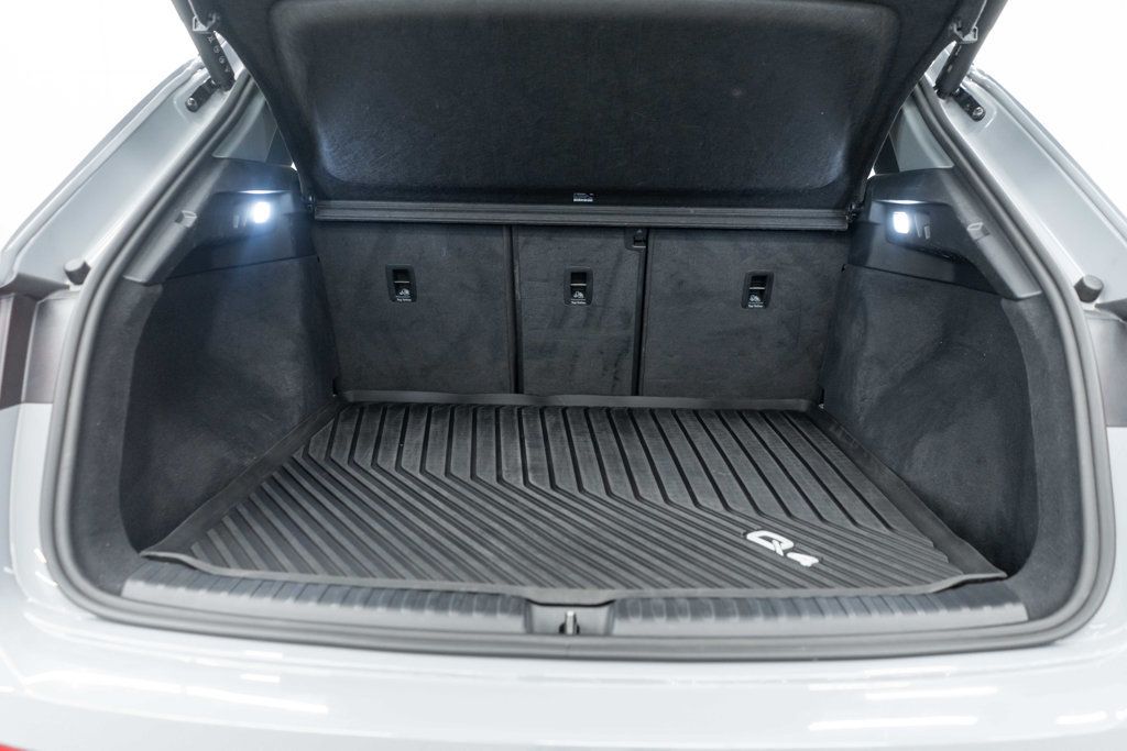 Audi Q4 photo 34