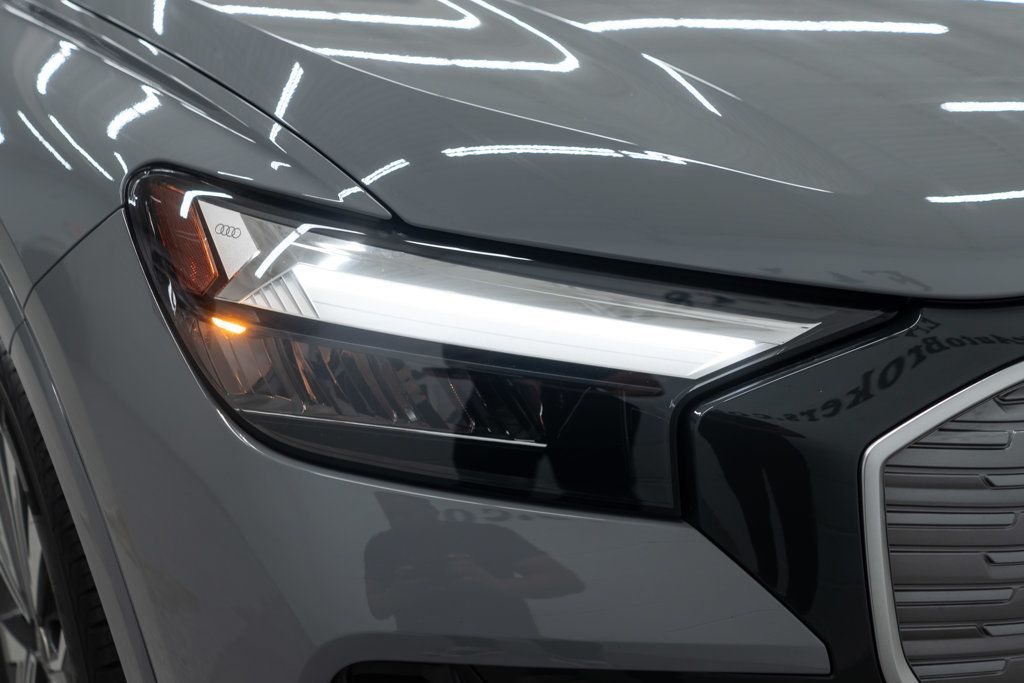 Audi Q4 photo 44
