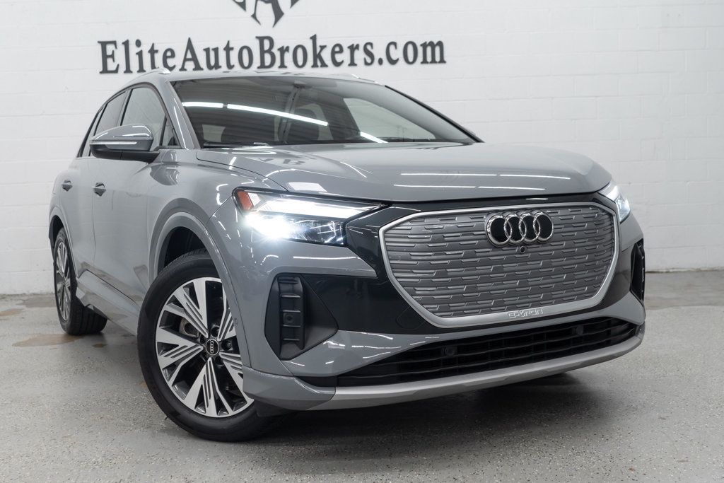 Audi Q4 photo 7