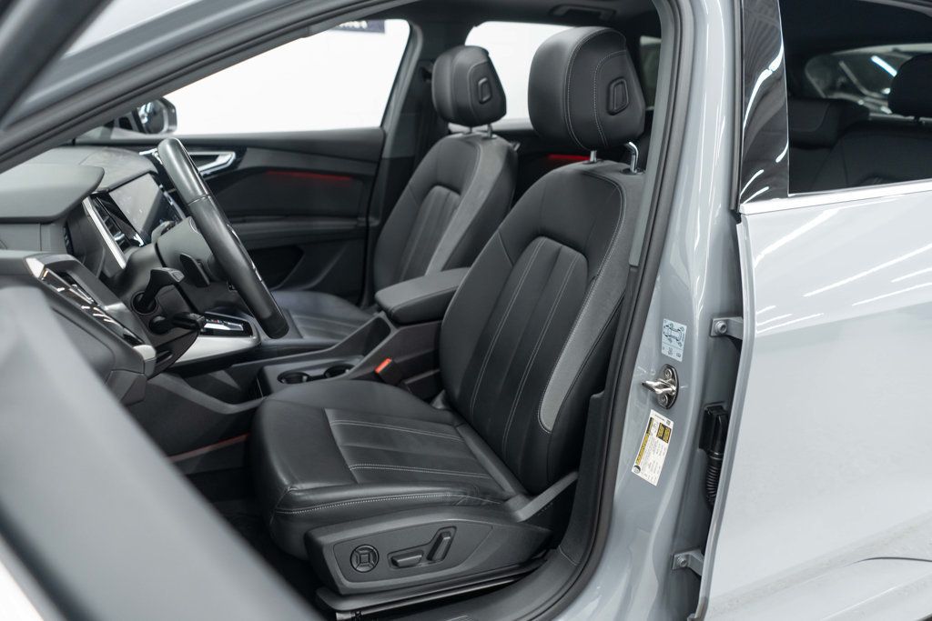 Audi Q4 photo 9
