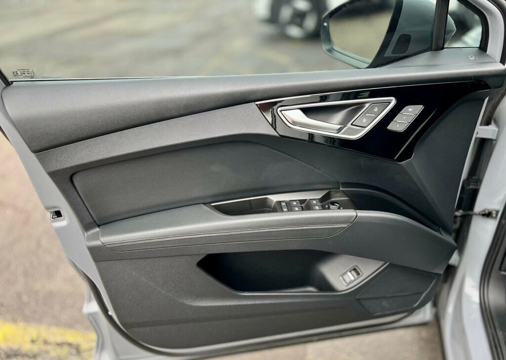 2023 Audi Q4 e-tron Premium Plus 50 quattro - 22990492 - 12