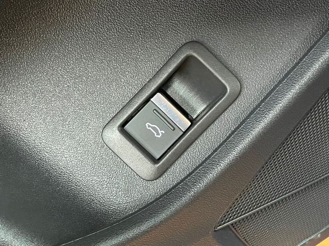 2023 Audi Q4 e-tron Prestige 50 quattro - 22949160 - 18