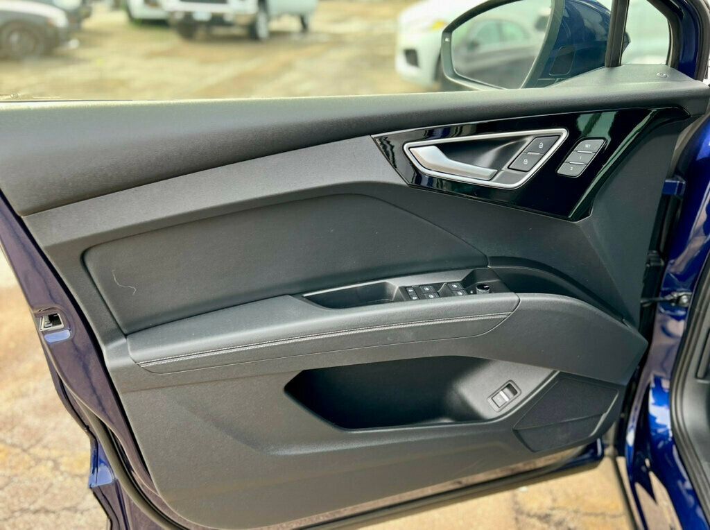 2023 Audi Q4 e-tron Prestige 50 quattro - 22982233 - 10