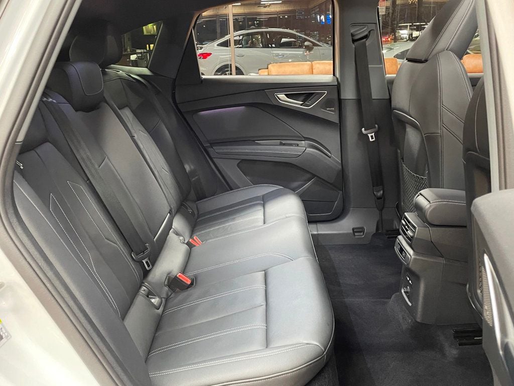 2023 Audi Q4 e-tron Sportback Prestige 50 quattro - 22952071 - 23